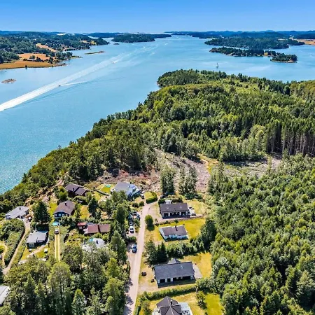 Vakker Ved Skog Og Vann-6 Sengeplasser-melsomvik Sandefjord