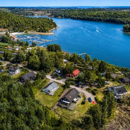 Dom wakacyjny Vakker Ved Skog Og Vann-6 Sengeplasser-melsomvik